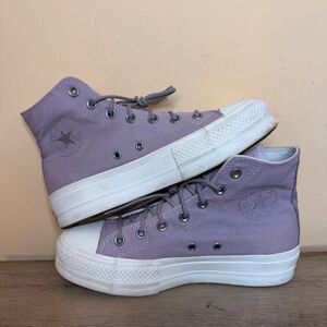 Chuck Taylor All Star Lift Platform Hi Lucid Lilac Women's size 8 A05014F shoes